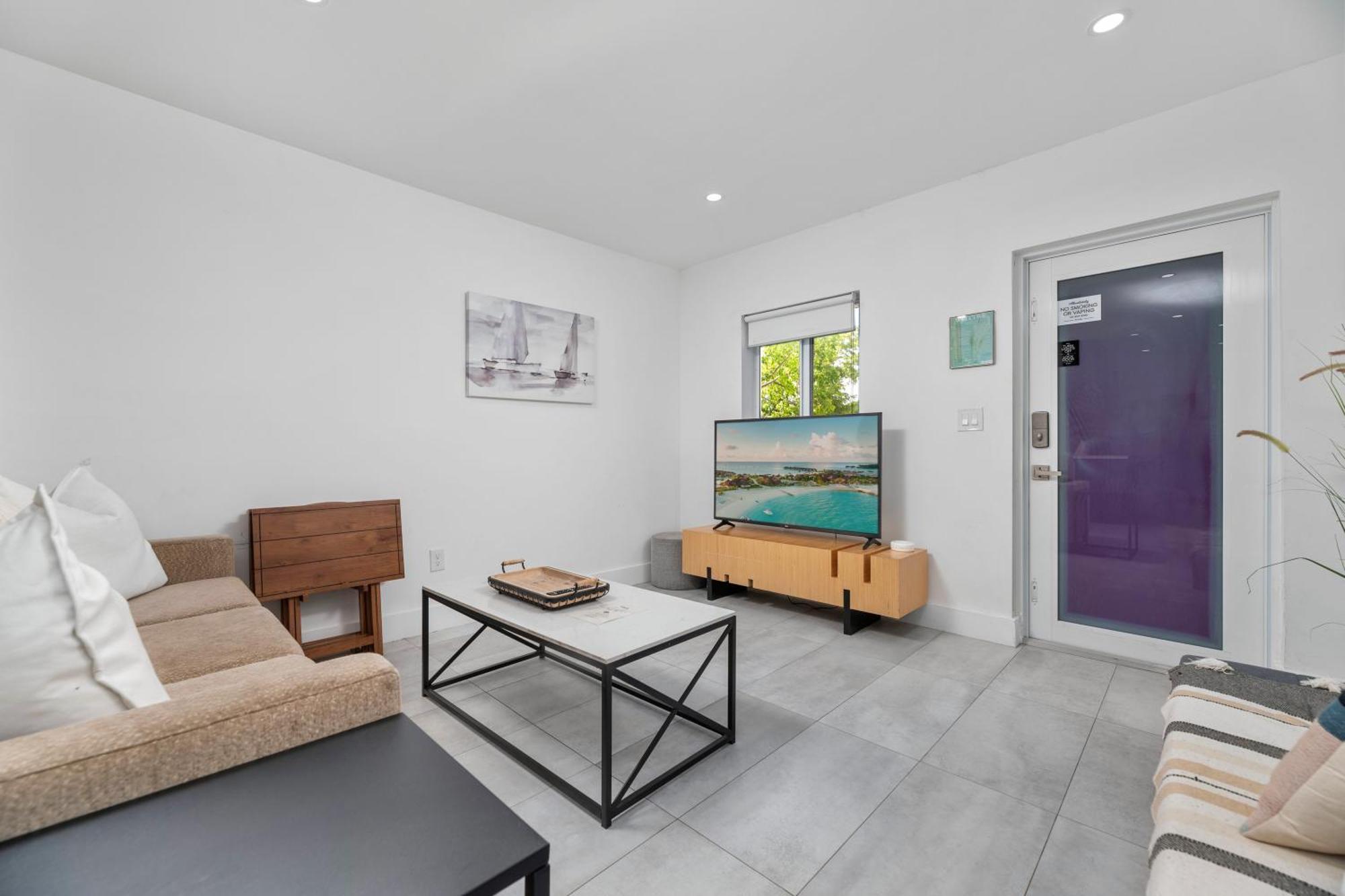 The Downtown Retreat 1 Apartment Форт Лодърдейл Екстериор снимка
