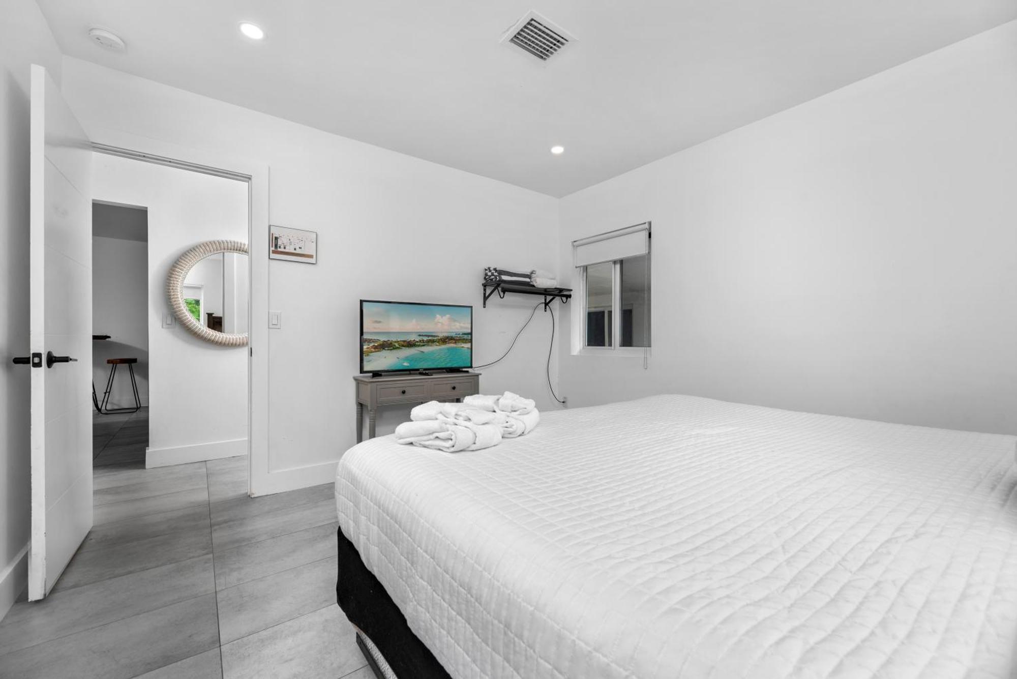 The Downtown Retreat 1 Apartment Форт Лодърдейл Екстериор снимка